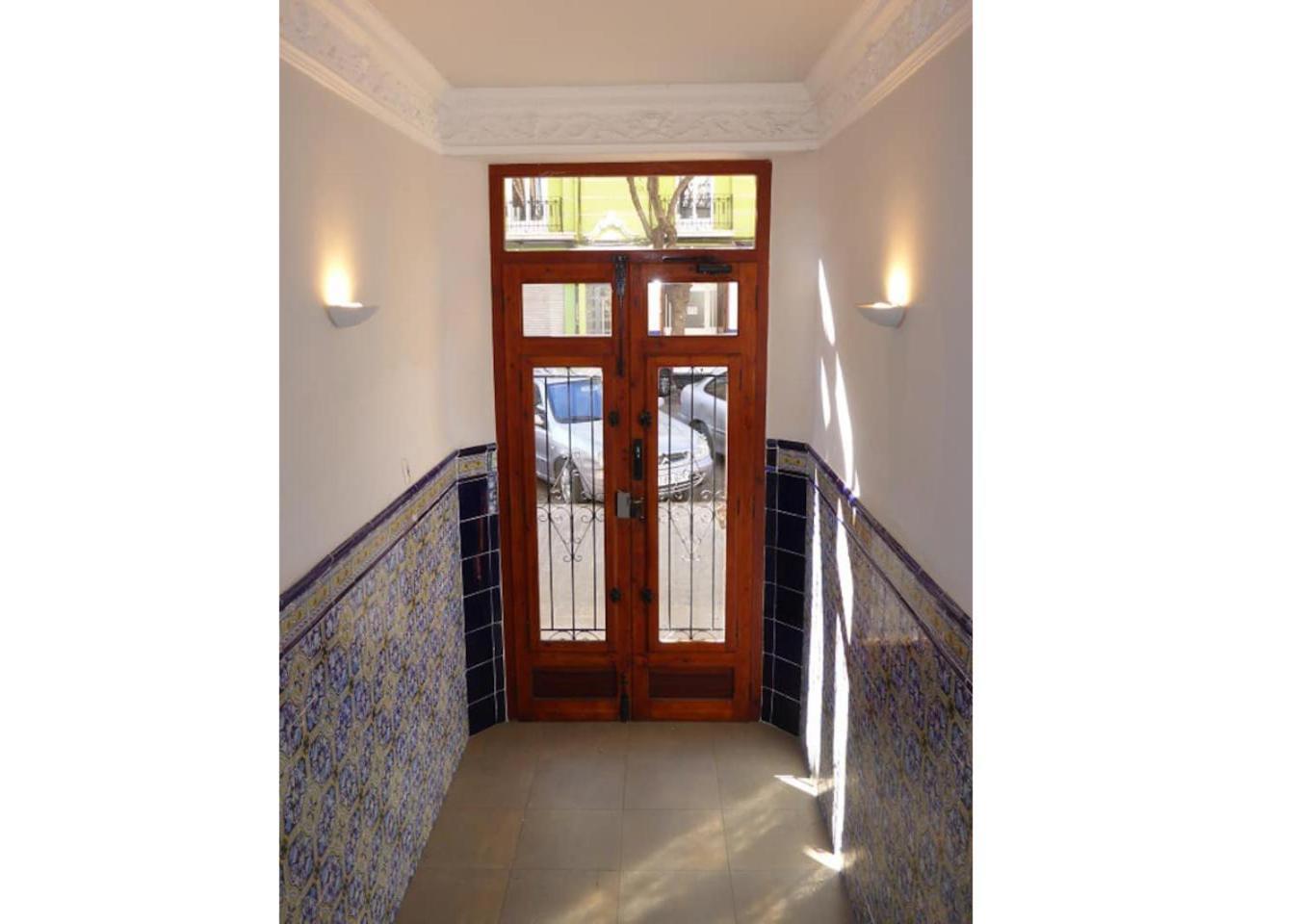 Classic City Apartment Valencia Exterior photo
